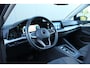 Volkswagen Golf 1.0 eTSI 110pk DSG Automaat Life Business | Ergo massage stoel | Camera | LED Plus | Navigatie | Digital Cockpit | Draadloze telefoonlader