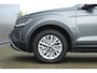 Volkswagen T-Roc 1.0 TSI 115pk Life | Apple Carplay/Android Auto | Climate Control | Lane Assist | Stoelverwarming | PDC | All Season banden