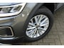 Volkswagen T-Roc 1.0 TSI 115pk Life | Apple Carplay/Android Auto | Climate Control | Lane Assist | Stoelverwarming | PDC | All Season banden