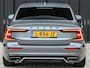 Volvo S60 2.0 B4 R-Design · NL-auto · Adaptive cruise · Stuur- en stoelverwarming · Achterbank verwarmd · Harman/Kardon · Memory seats · Keyless · Led