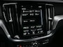 Volvo S60 2.0 B4 R-Design · NL-auto · Adaptive cruise · Stuur- en stoelverwarming · Achterbank verwarmd · Harman/Kardon · Memory seats · Keyless · Led