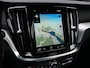 Volvo S60 2.0 B4 R-Design · NL-auto · Adaptive cruise · Stuur- en stoelverwarming · Achterbank verwarmd · Harman/Kardon · Memory seats · Keyless · Led