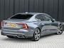 Volvo S60 2.0 B4 R-Design · NL-auto · Adaptive cruise · Stuur- en stoelverwarming · Achterbank verwarmd · Harman/Kardon · Memory seats · Keyless · Led