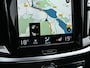 Volvo S60 2.0 B4 R-Design · NL-auto · Adaptive cruise · Stuur- en stoelverwarming · Achterbank verwarmd · Harman/Kardon · Memory seats · Keyless · Led