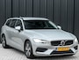 Volvo V60 2.0 D3 · NL-auto · Automaat · Parkeersensoren voor en achter · Cruise control · Led · Virtual cockpit