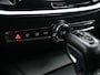 Volvo V60 2.0 D3 · NL-auto · Automaat · Parkeersensoren voor en achter · Cruise control · Led · Virtual cockpit