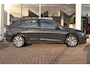 Volkswagen Golf 1.4 eHybrid 204pk Style | SoH 99% | Navigatie | Ergostoel met Memory | PDC