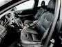 Volvo V40 Cross Country 1.5 T3 Polar+ Luxury Zorgeloos genieten in stijl!