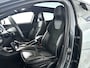 Volvo V40 D3 Aut. Polar+ Sport | Harman Kardon | Panoramadak | Parkeercamera | Stoelverwarming