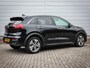 Kia Niro EV e-Niro ExecutiveLine 64 kWh | Clima | Cruise | Navi | Leer | Stoelverwarming/ koeling | Pdc | Camera | SOH 100% | 3 fase lader