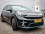 Kia Niro EV e-Niro ExecutiveLine 64 kWh | Clima | Cruise | Navi | Leer | Stoelverwarming/ koeling | Pdc | Camera | SOH 100% | 3 fase lader