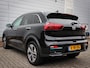 Kia Niro EV e-Niro ExecutiveLine 64 kWh | Clima | Cruise | Navi | Leer | Stoelverwarming/ koeling | Pdc | Camera | SOH 100% | 3 fase lader