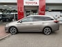 Toyota Auris Touring Sports 1.8 Hybrid Dynamic | Facelift | Stoelverwarming |