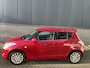 Suzuki Swift 1.2 Exclusive EASSS Cruise control - Electronic climate control - Elektrische ramen voor en achter - Stuur leder - Stuur multifunctioneel - Radio/cd speler - Licht metalen velgen - Mistlampen voor