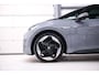 Volkswagen ID.3 Business 58 kWh PRO | Panorama | Trekhaak | Stoel + stuurwiel verwarming | vol opties | Rijklaarprijs |