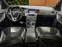 Volvo V60 2.0 T4 Business Sport Automaat | R-Design | Trekhaak | Standkachel | Stoelverwarming | 18" Velgen