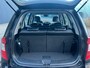 Kia Carens 2.0 CVVT X-clusive Airco Cruise Leder Bekleding Pdc Voor En Achter Trekhaak 7pers