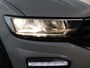 Volkswagen T-Roc 1.5 TSI Sport 150 pk Automaat (DSG) | Navigatie via App | Panoramadak | Parkeersensoren | Black Style pakket | Stoelverwarming |