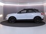 Volkswagen T-Roc 1.5 TSI Sport 150 pk Automaat (DSG) | Navigatie via App | Panoramadak | Parkeersensoren | Black Style pakket | Stoelverwarming |
