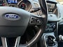 Ford C-Max 1.0 Titanium | Parkeersensoren | Navigatiesysteem | Cruise Control | Voorruitverwarming | 17'' LM Velgen |