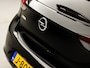 Opel Corsa 1.2 Elegance Black Edition (APPLE CARPLAY, STUUR/STOEL VERWARMING, GROOT NAVI, CAMERA, LEDER, ELEKTRISCHE STOELEN, MASSAGE STOELEN, LED KOPLAMPEN, GETINT GLAS, NIEUWSTAAT)