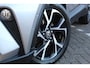 Toyota C-HR 2.0 Hybrid Style | Rijklaar | Navi | Parkeersens. v+a | Blind spot | Stoel-/stuurverw. | Keyless | LED | Adap.cruise