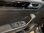 Volkswagen T-Roc 2.0 TSI 4Motion R Akra Panorama | Akrapovic | Virtual | Adaptive Cruise | Camera | Apple Carplay | Isofix