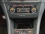 Volkswagen Golf 1.4 TSI Highline + STOELVERWAMING + NAVI !!