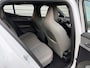 Volvo EX30 Single Motor Extended Range Plus 69 kWh / Pine interieur / Trekhaak / Stoel & stuur verwarming /