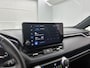 Toyota RAV4 2.5 Hybrid AWD Bi-Tone | BTW Voertuig | Stoelverwarming | Draadloos laden |