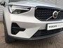 Volvo XC40 2.0 B4 Plus Dark / Audio Harman Kardon / 18" velgen / Trekhaak elektrisch uitklapbaar /