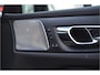 Volvo V60 2.0 T5 R-Design Panodak B&W Memorey Stoelverw. Pilot Assist Trekh. Volle Uitvoering! Head Up Stoelventilatie Achterbank verw.