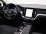 Volvo V60 2.0 B4 Core | Achteropkomend verkeer waarschuwing | Achterruitverwarming | Achteruitrij assistent