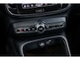 Volvo XC40 Recharge Plus 70 kWh | Adaptive Cruise Control | Dodehoek Detectie | Stoel en Stuurverwarming | 20” | Nubuck Bekleding |
