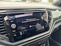 Volkswagen T-Roc 1.5 TSI Sport | R Line | 150Pk | Automaat | Pano Dak | Trekhaak | Beats Audio |