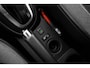 Renault Captur 1.3 TCe 150 PK Intens | Automaat | Stoelverwarming voor | Camera achter |
