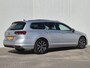 Volkswagen Passat Variant 1.4 TSI PHEV GTE Business Automaat / Lederen Bekleding / Schuif & Kanteldak / Trekgewicht 1.600 KG / Apple Carplay & Android Auto / 360 Graden Camera / Adaptieve Cruise Control / Stoelverwarming / Dynaudio / Lichtmetalen Velgen / Navigatie / Parkeersensoren Voor & Achter /