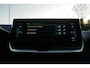 Peugeot e-2008 EV GT 50 kWh | 3 Fase | Schuif / Kantel dak | Camera | Stoelverwarming | Navigatie | Zeer luxe |