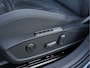 Volkswagen Golf 1.5 eTSI Style | Adaptive Cruise | Trekhaak | Massage | Virtual