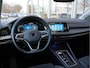 Volkswagen Golf 1.5 eTSI Style | Adaptive Cruise | Trekhaak | Massage | Virtual