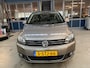 Volkswagen Golf Plus 1.2 TSI 105pk Highline | Trekhaak | Navigatie | Bluetooth | Alcantara bekleding | Parkeersensoren | LM velgen | NAP | Rijklaar prijs!