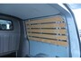 Volkswagen Transporter 2.0 TDI L2H1 150pk 30 DC Highline | Navigatie | App Connect | Camera | Cruise Control | DAB+ | Airco | 17" Lichtmetalen Velgen