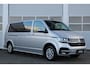Volkswagen Transporter 2.0 TDI L2H1 150pk 30 DC Highline | Navigatie | App Connect | Camera | Cruise Control | DAB+ | Airco | 17" Lichtmetalen Velgen