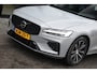 Volvo V60 T6 350PK AWD Plus Dark | Trekhaak | Verwarmde voorruit | 360