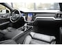 Volvo V60 T6 350PK AWD Plus Dark | Trekhaak | Verwarmde voorruit | 360