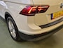 Volkswagen Tiguan 1.5 TSI ACT Highline -150pk- Automaat | Navi | App Connect | Stoelverwarming | Rijklaarprijs incl. 1 jaar Bovag garantie