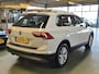 Volkswagen Tiguan 1.5 TSI ACT Highline -150pk- Automaat | Navi | App Connect | Stoelverwarming | Rijklaarprijs incl. 1 jaar Bovag garantie
