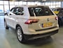 Volkswagen Tiguan 1.5 TSI ACT Highline -150pk- Automaat | Navi | App Connect | Stoelverwarming | Rijklaarprijs incl. 1 jaar Bovag garantie