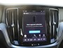 Volvo V60 T6 Plug-in hybrid AWD Plus Dark | Trekhaak | Harman/Kardon | Verwarmbare Stoelen / Stuurwiel | 360° Camera |