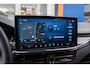 Ford Focus Wagon 1.0 EcoBoost Hybrid ST Line | Trekhaak | Stoel/stuur/voorruit verwarming | Cruise adaptief | Dodehoek detectie | Camera | Apple Carplay/Android Auto | Achteruitrijcamera | Apple Carplay/Android Auto|telefoonintegratie premium | Cruise control adaptief met Stop&Go en stuurhulp